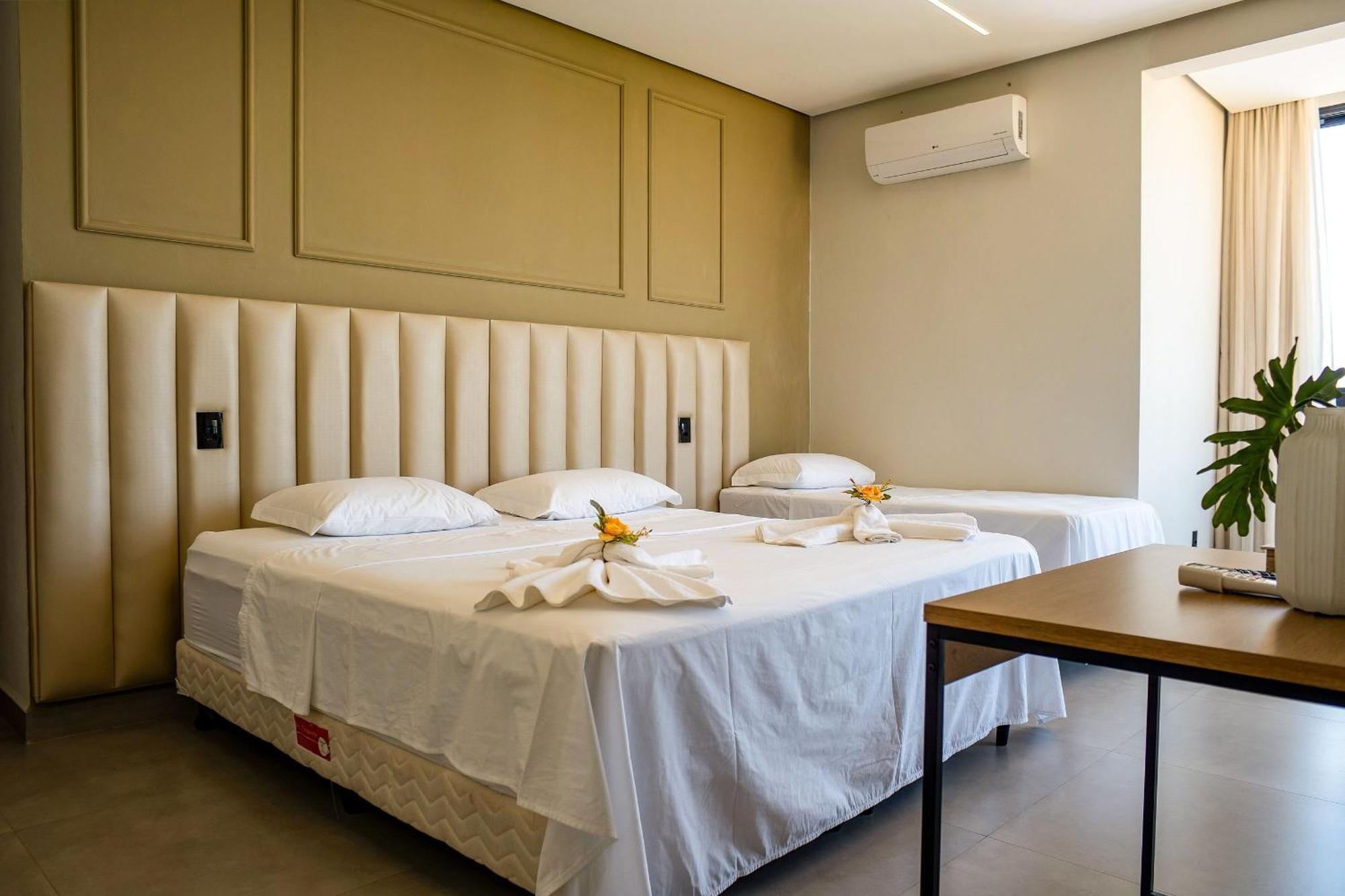 Pousada Com Piscina, Jacuzzi E Com Vista Em Capitolio - Casa Decore Exterior foto